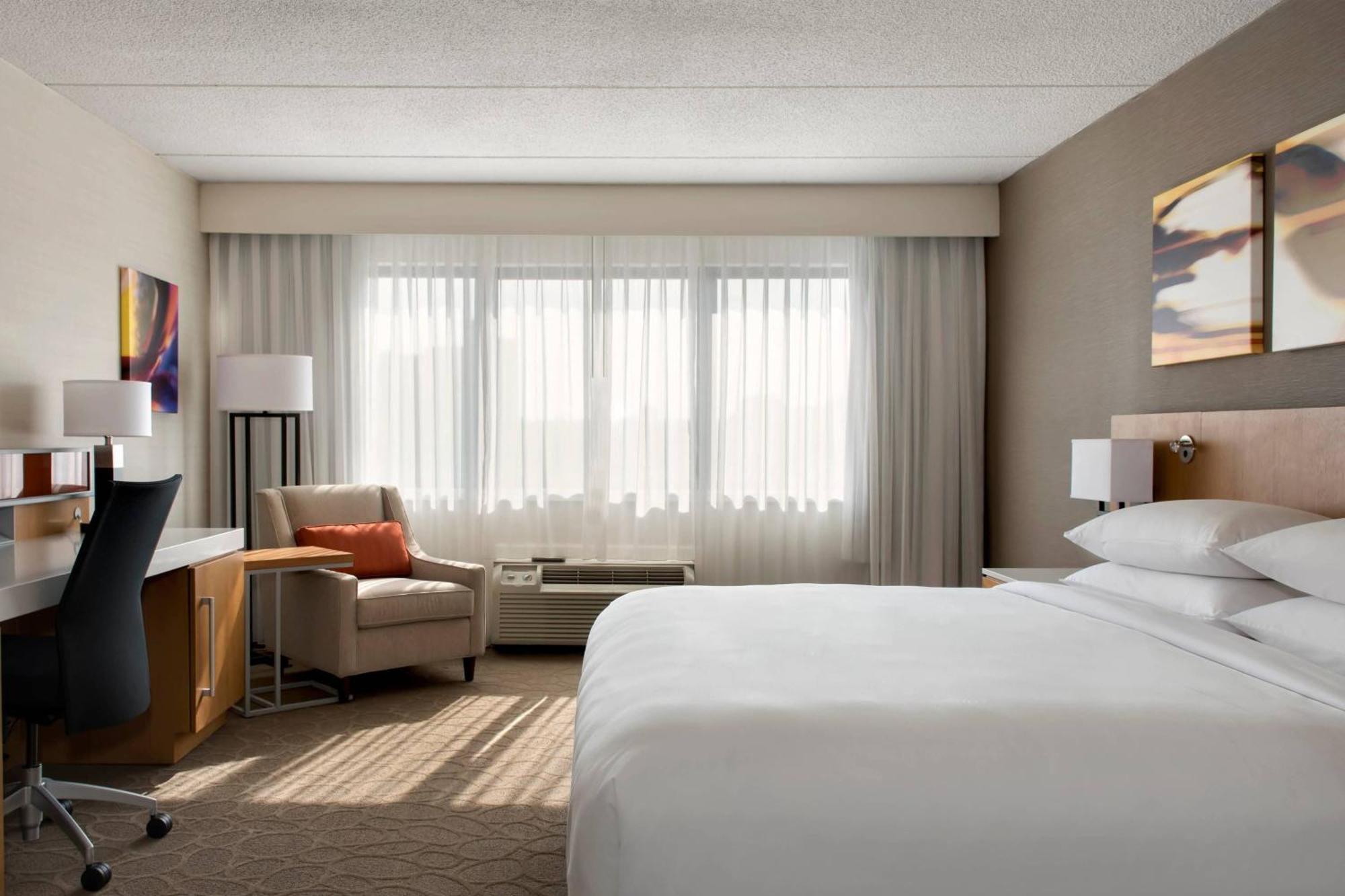 Delta Hotels By Marriott Utica Extérieur photo