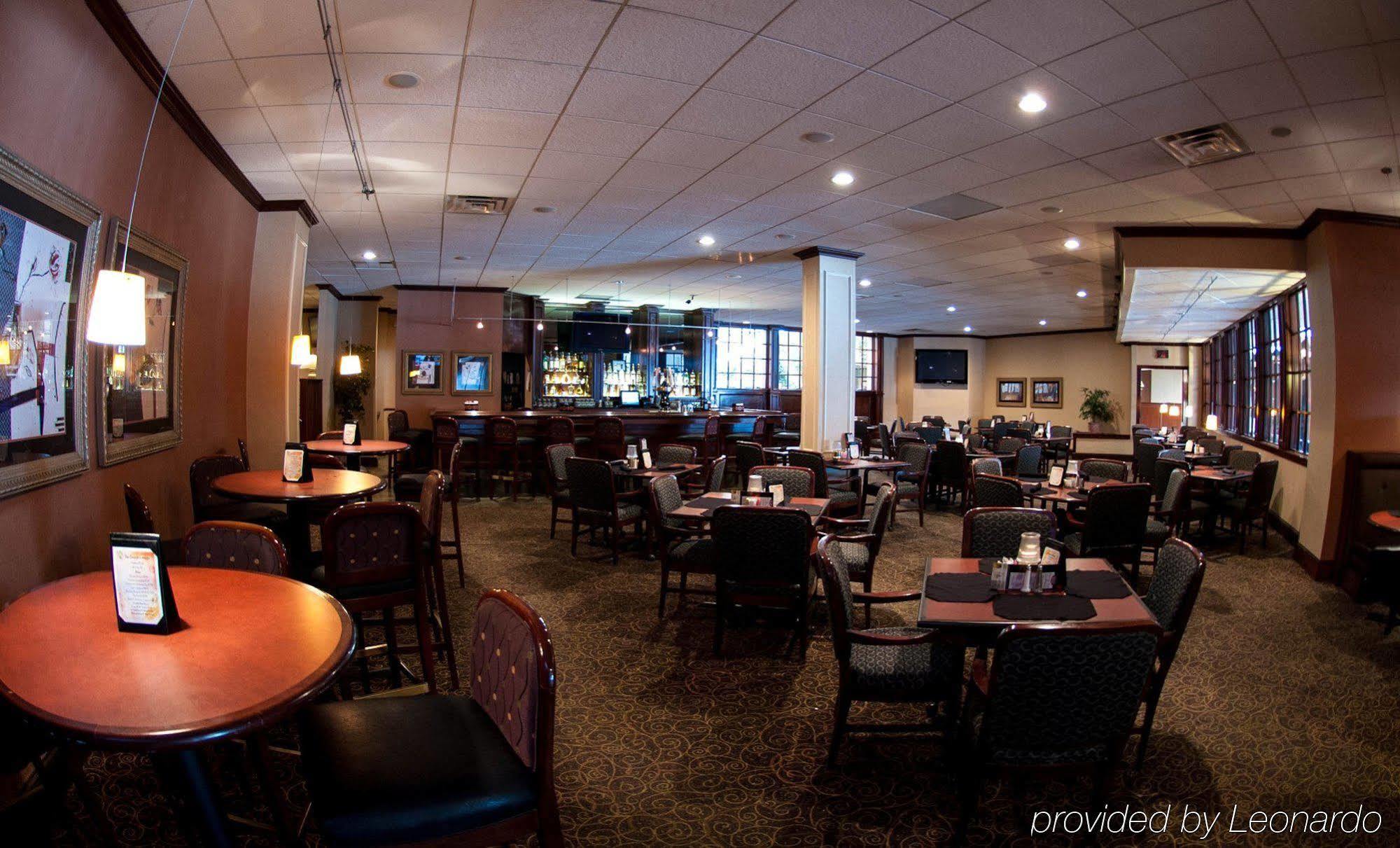 Delta Hotels By Marriott Utica Extérieur photo